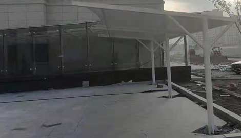 沈陽膜結(jié)構(gòu)車棚